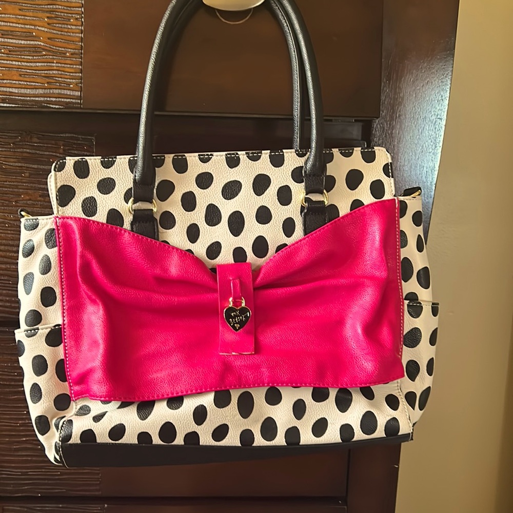 In excellent condition Betsy Johnson large purse/laptop bag.